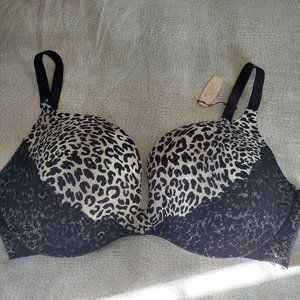 Victoria's Secret Push-Up Bra - 38DD